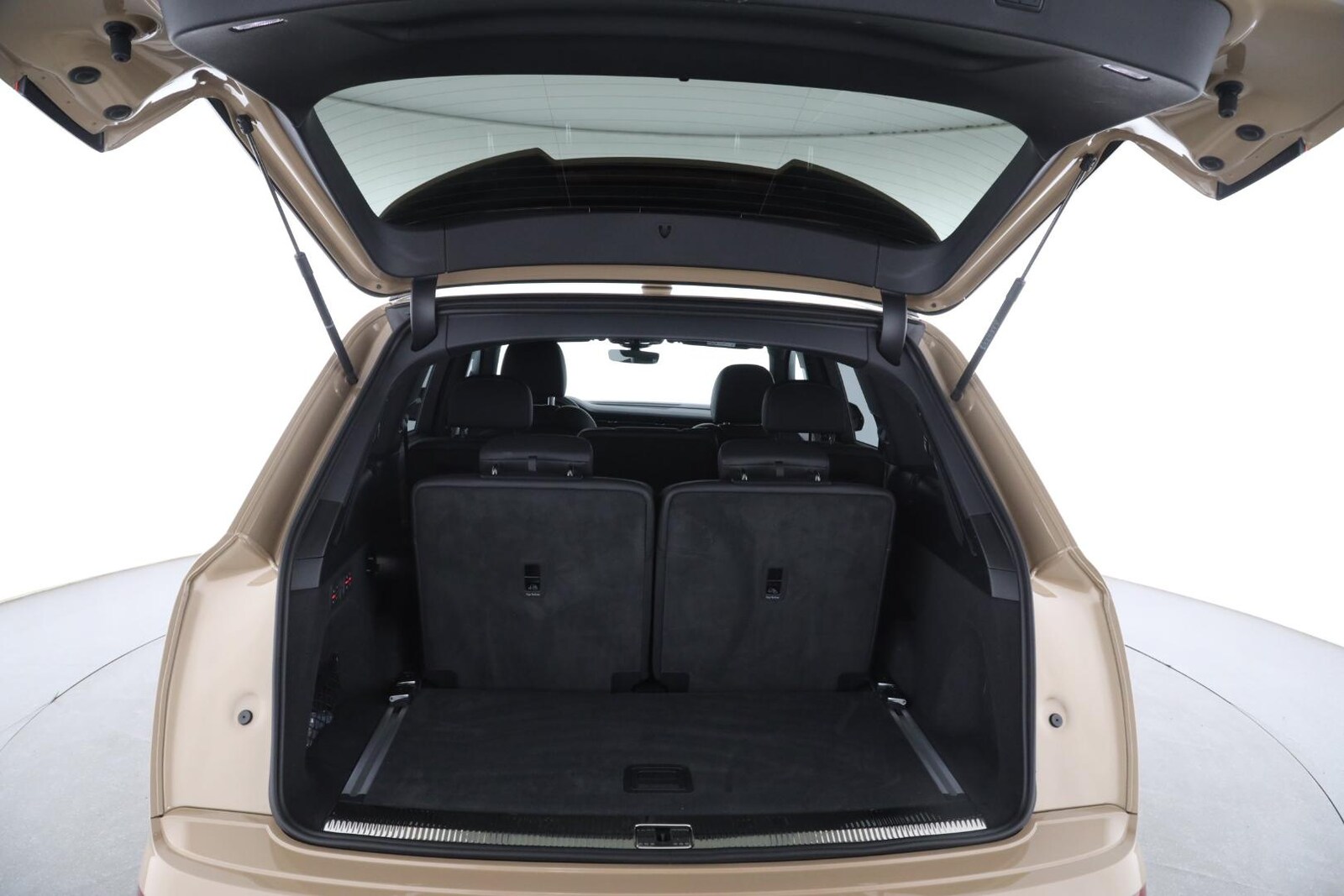 Audi SQ7 – Bild 10