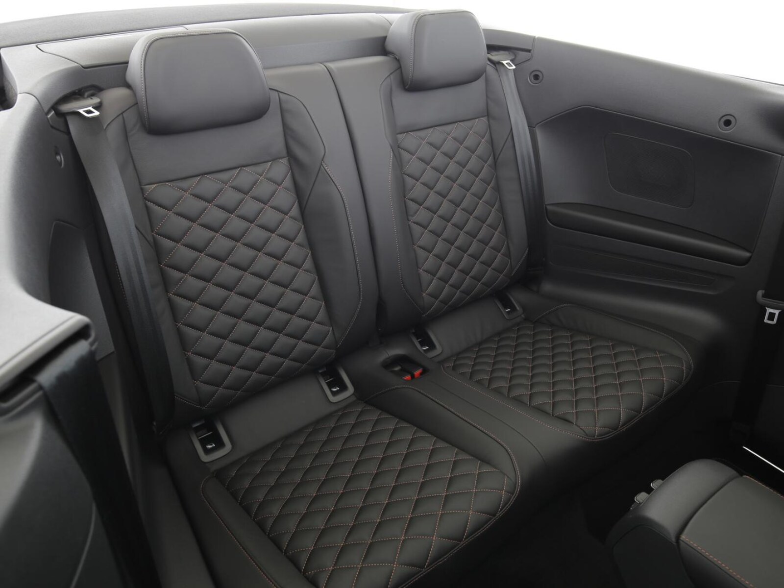 Volkswagen T-Roc Cabriolet – Bild 17