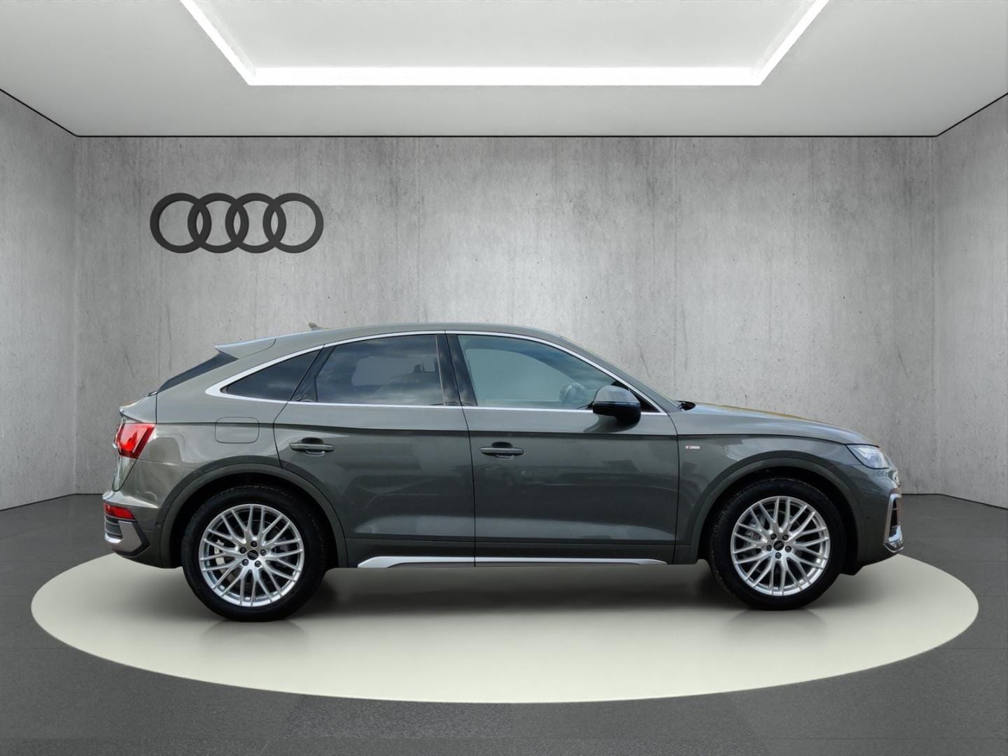 Bild über Audi Q5 Sportback 40 TFSI quattro S tronic - für weitere Informationen kontaktieren Sie den Audi Partner