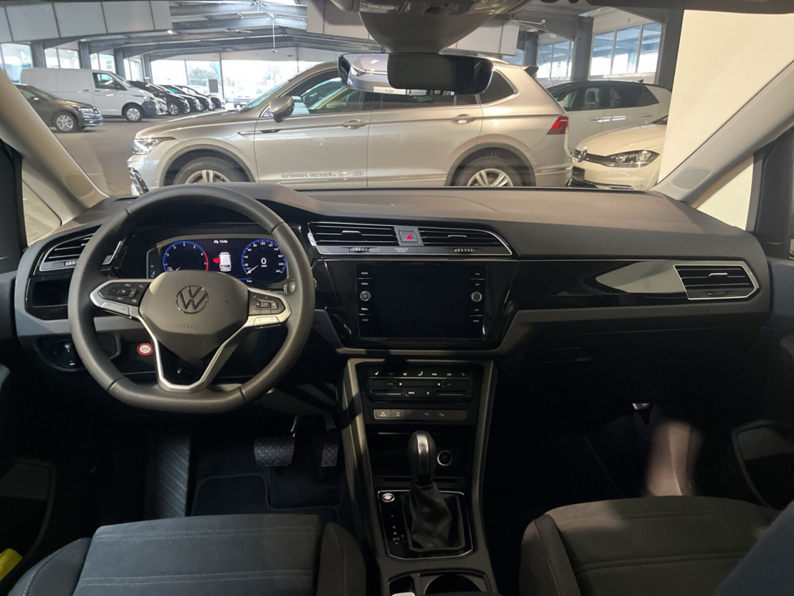 Volkswagen Touran – Bild 8