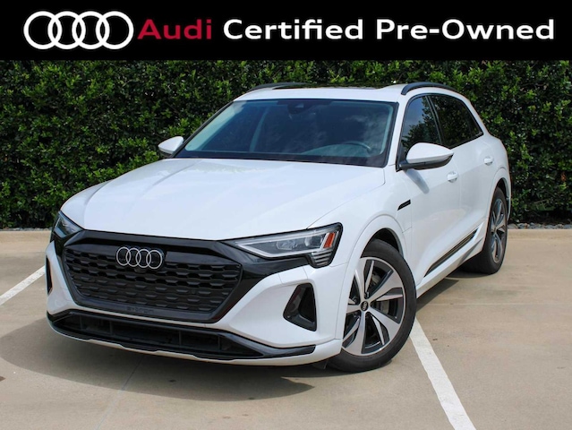 2024 Audi Q8 e-tron