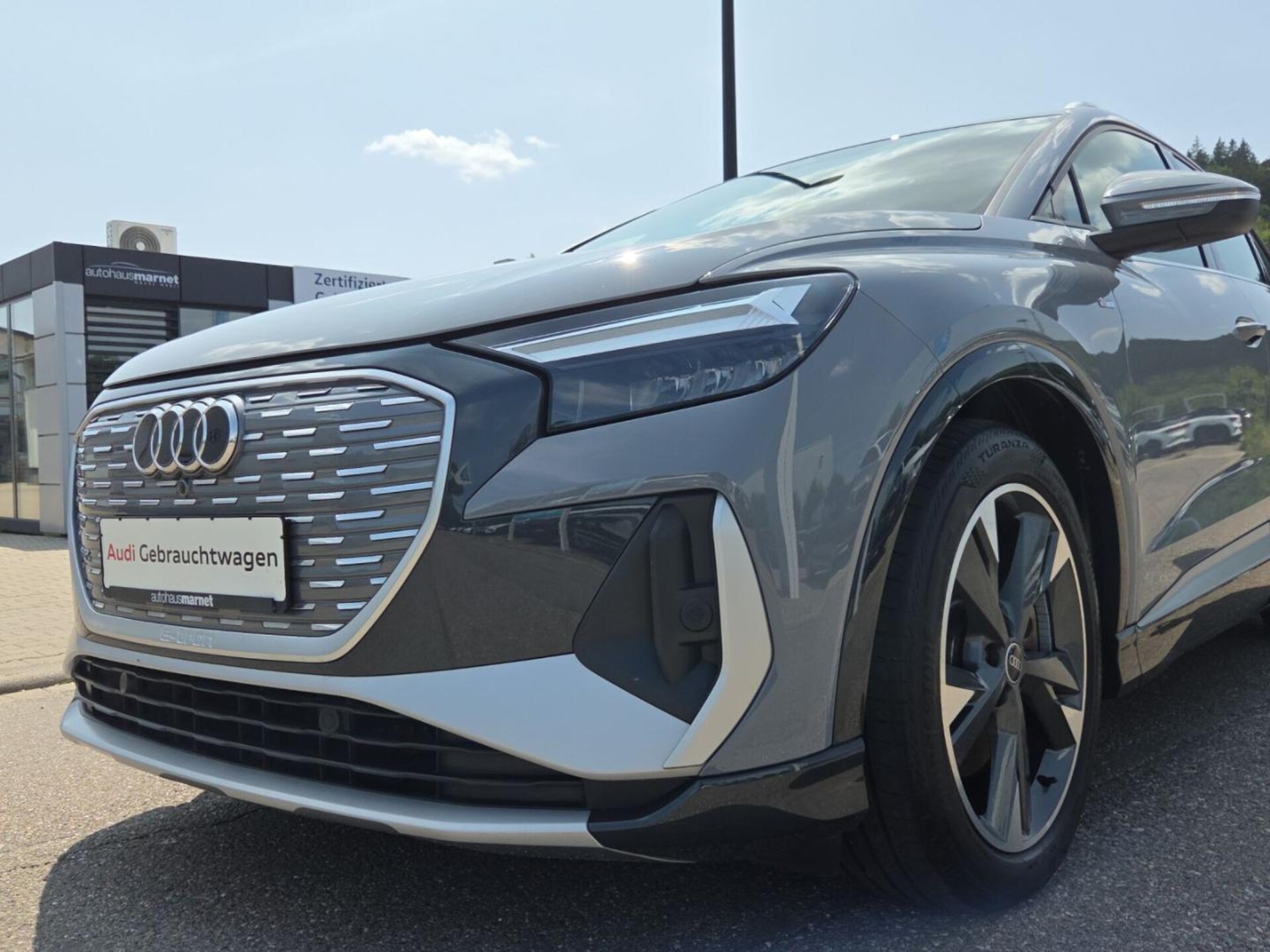 Audi Q4 e-tron