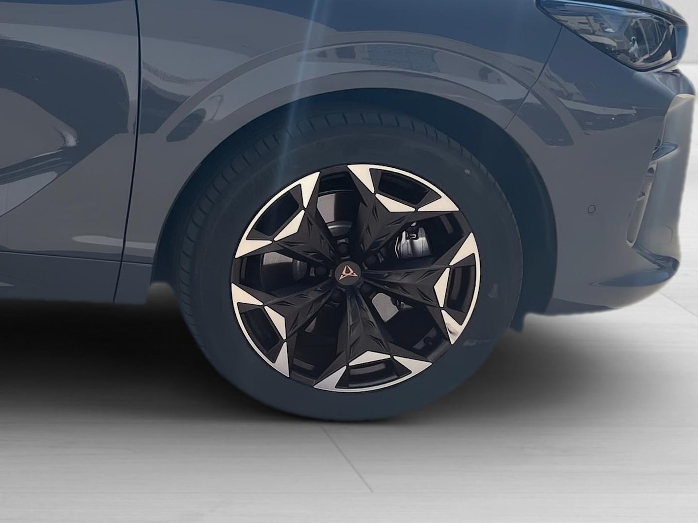 CUPRA Terramar 1.5 TSI e-Hybrid DSG 150 kW (204 CV) — photo 8
