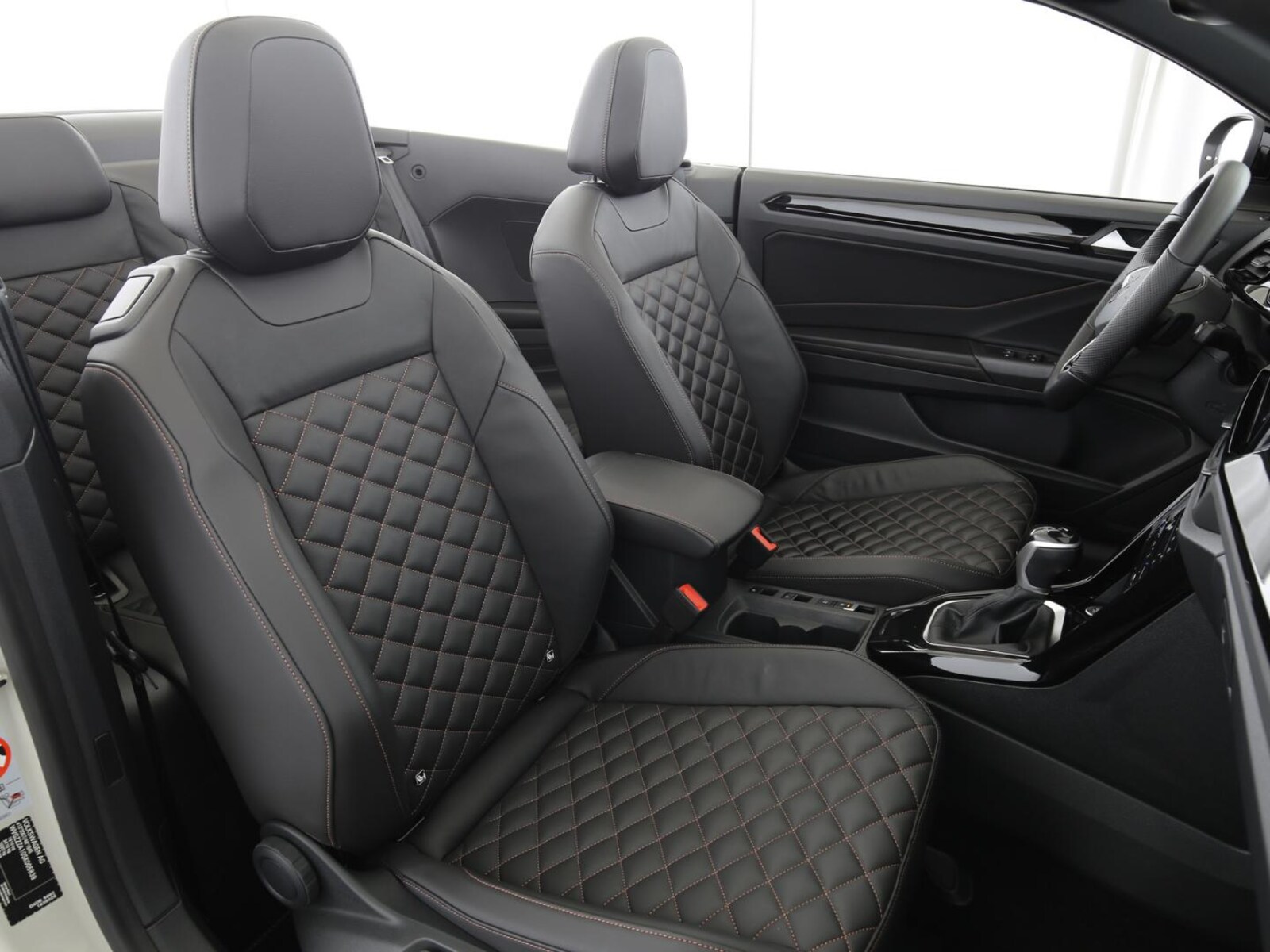 Volkswagen T-Roc Cabriolet – Bild 25