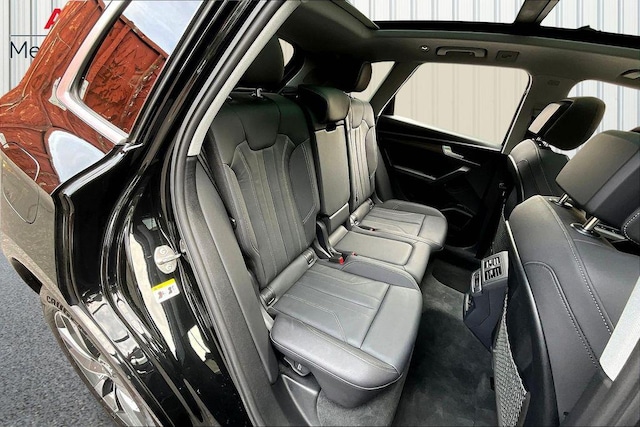 2025 Audi Q5 Premium Plus - Photo 25