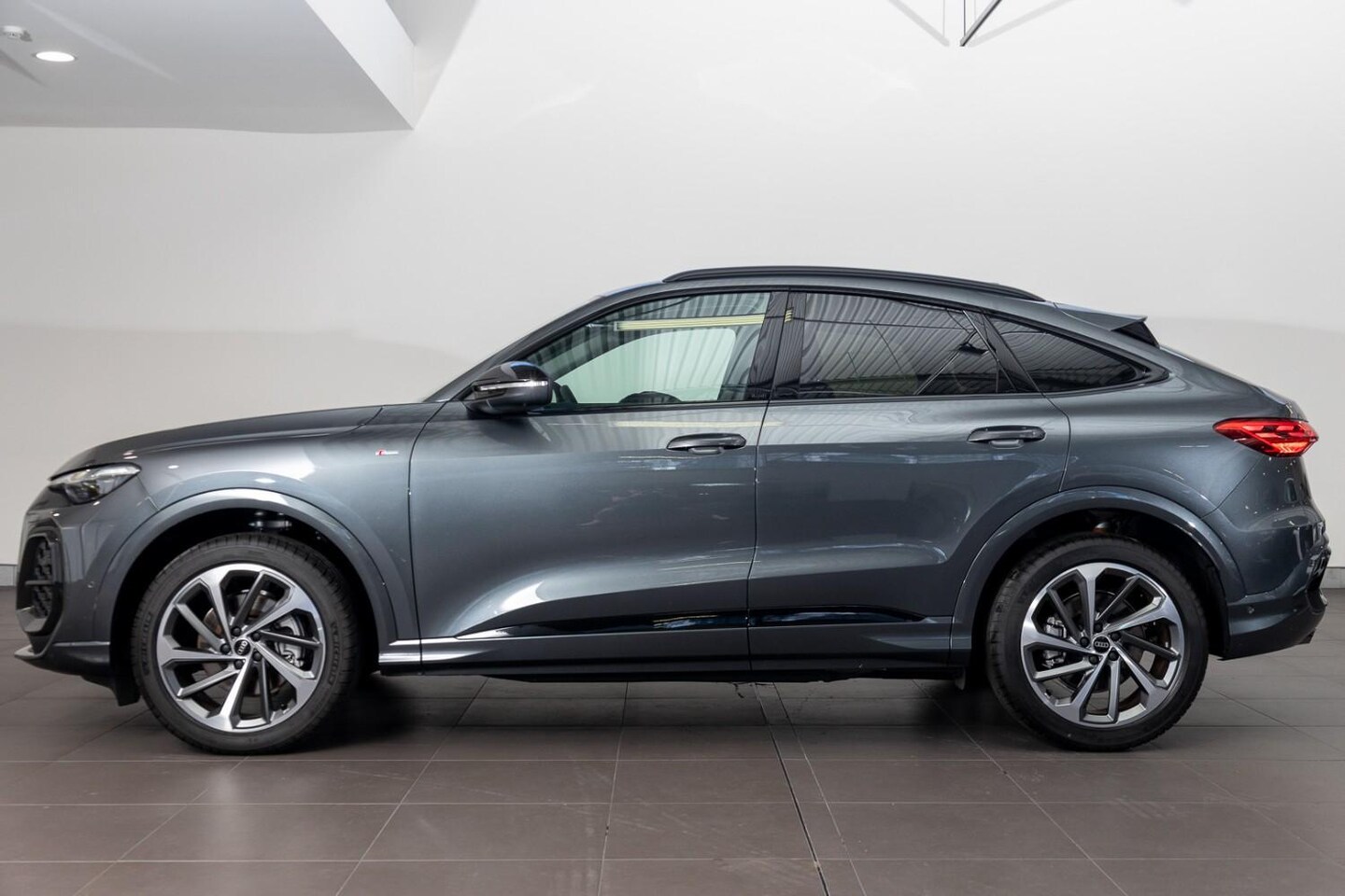 Image about Audi Q5 Sportback TFSI 150 kW