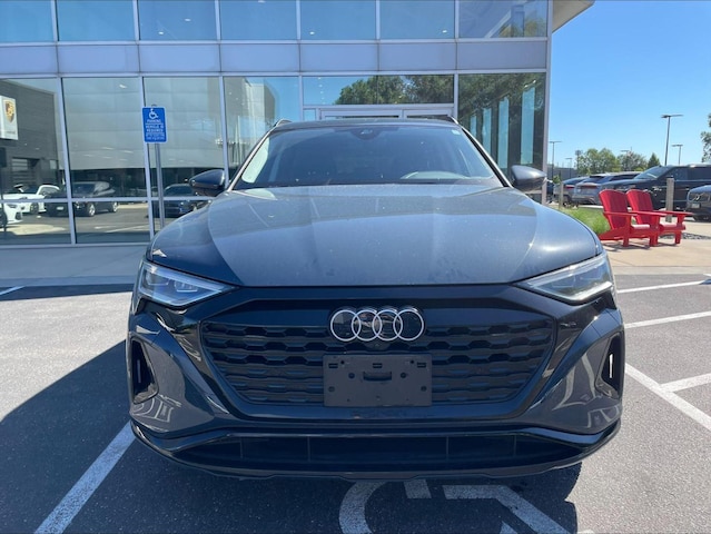 2024 Audi Q8 e-tron