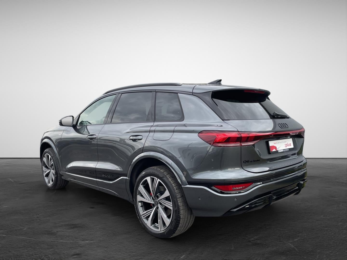 Bild über Audi Q6 SUV e-tron S line business e-tron performance 225 kW - für weitere Informationen kontaktieren Sie den Audi Partner