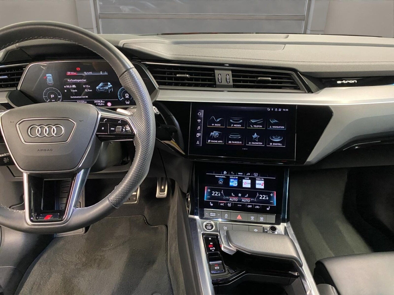 Audi Q8 e-tron – Bild 16
