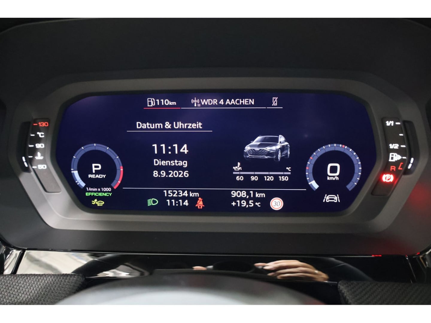 Bild über Audi S3 Sportback TFSI quattro S tronic - für weitere Informationen kontaktieren Sie den Audi Partner