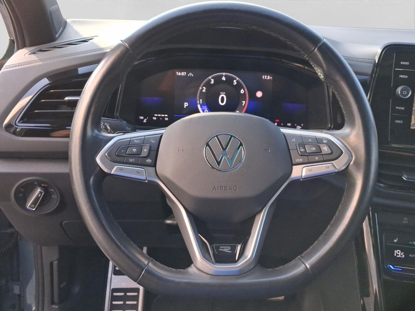Volkswagen T-Roc – Bild 13