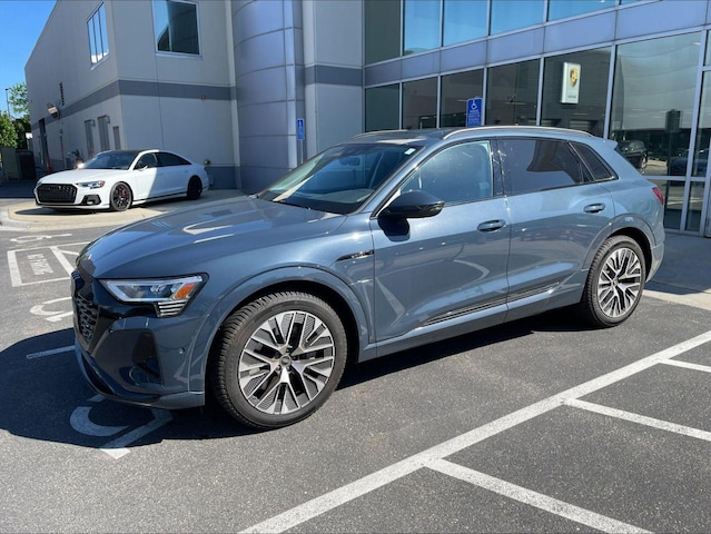 2024 Audi Q8 e-tron