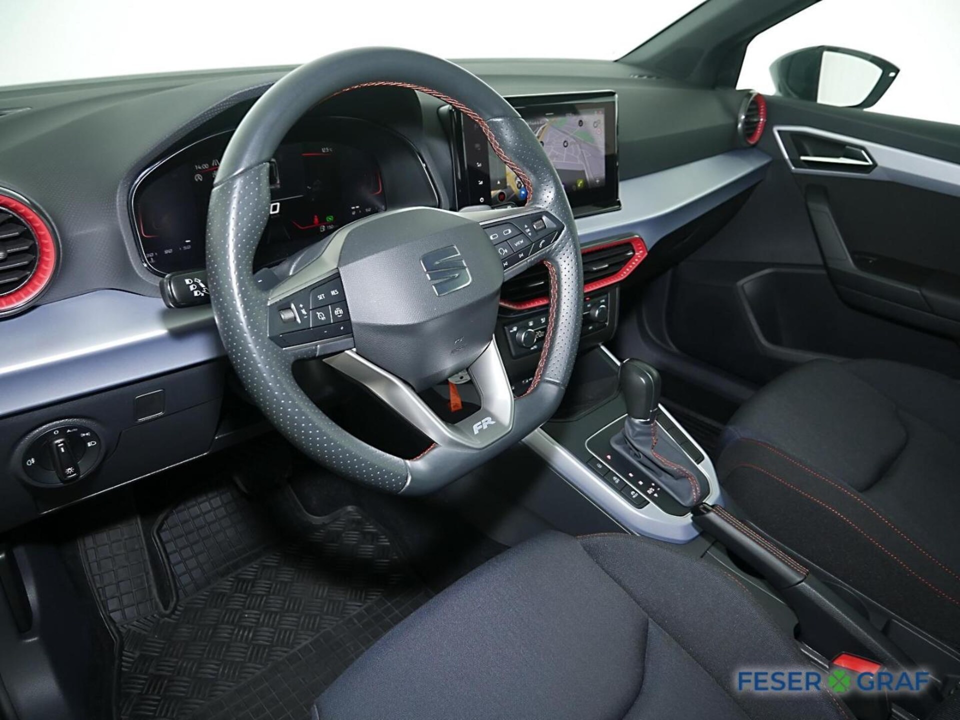 SEAT Arona FR