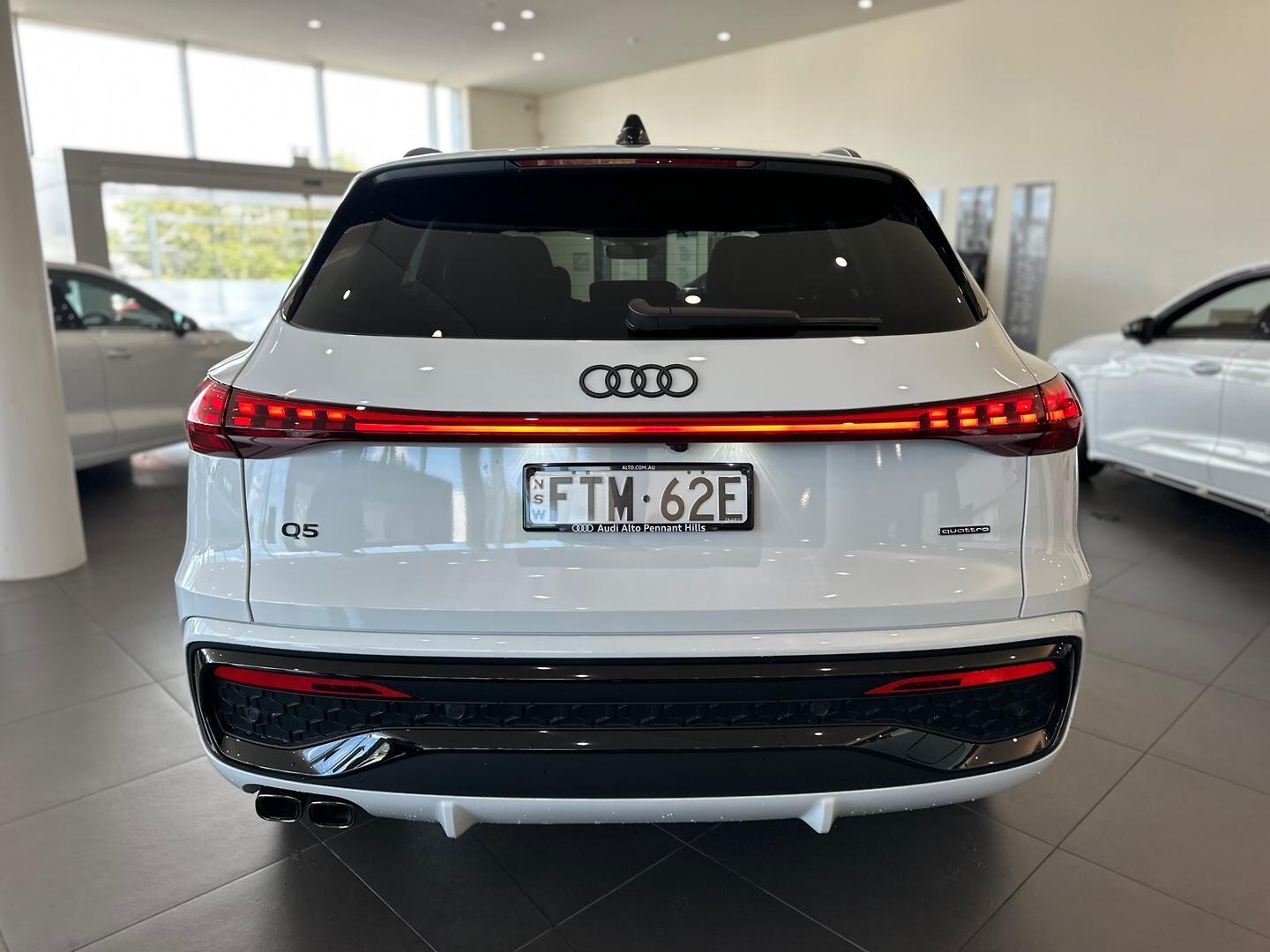 Image about Audi Q5 SUV TDI quattro 150 kW sport