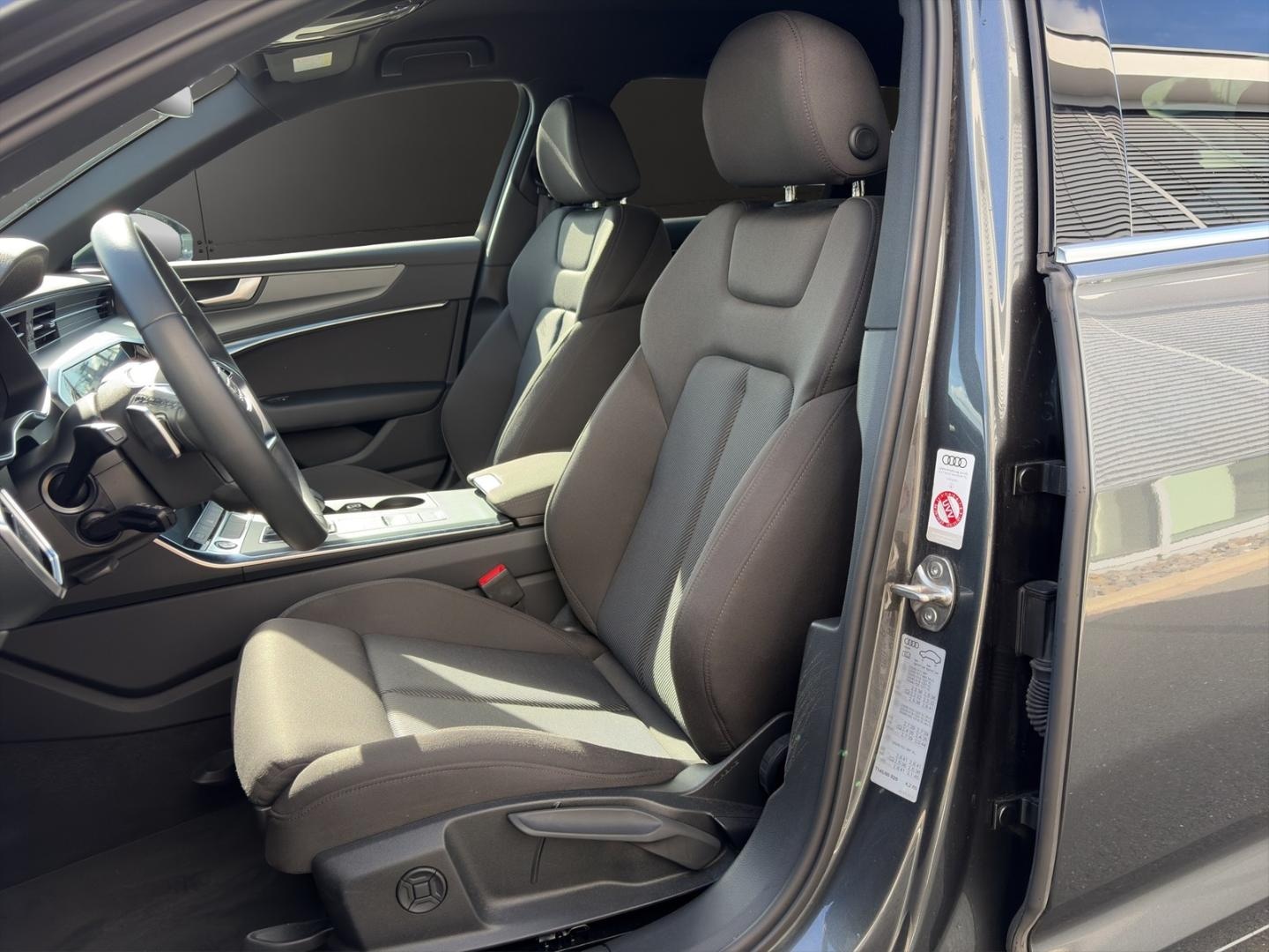 Bild über Audi A6 Avant S line 40 TDI S tronic - für weitere Informationen kontaktieren Sie den Audi Partner