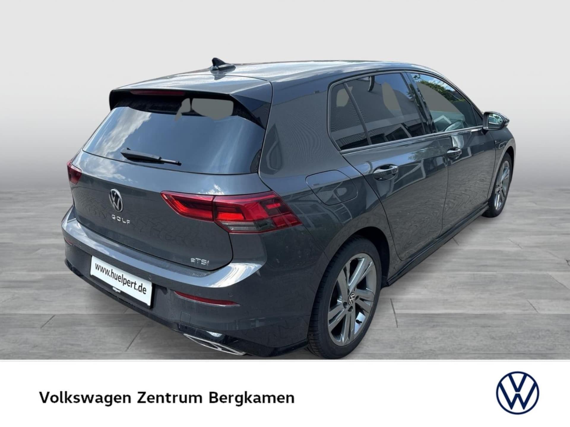 Volkswagen Golf R-Line