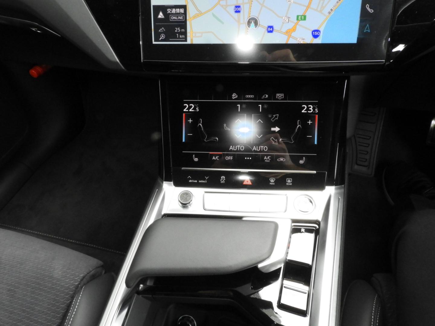 Image about Audi Q8 Sportback e-tron 55 e-tron S line