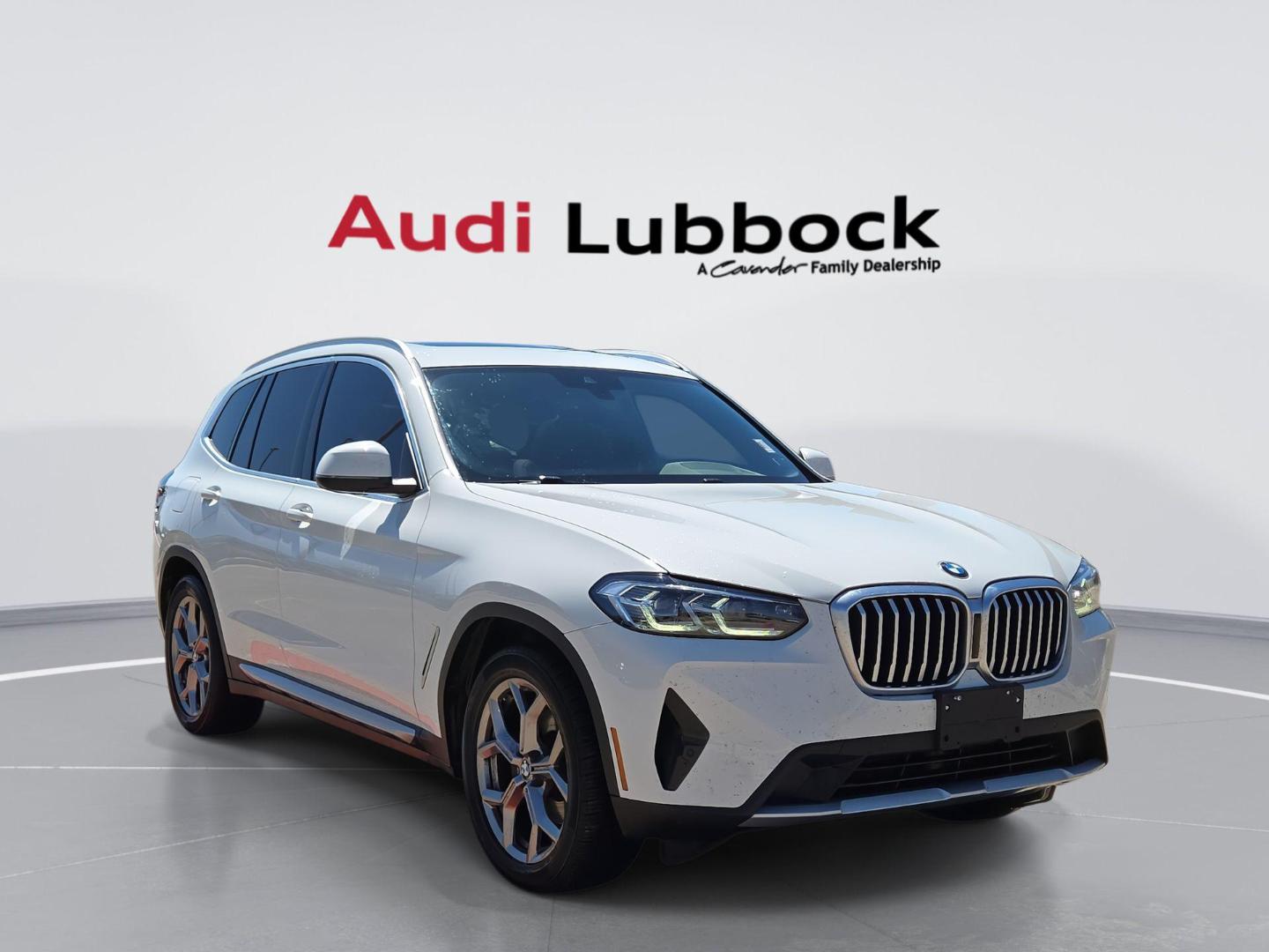 2022 BMW X3 sDrive30i's photo