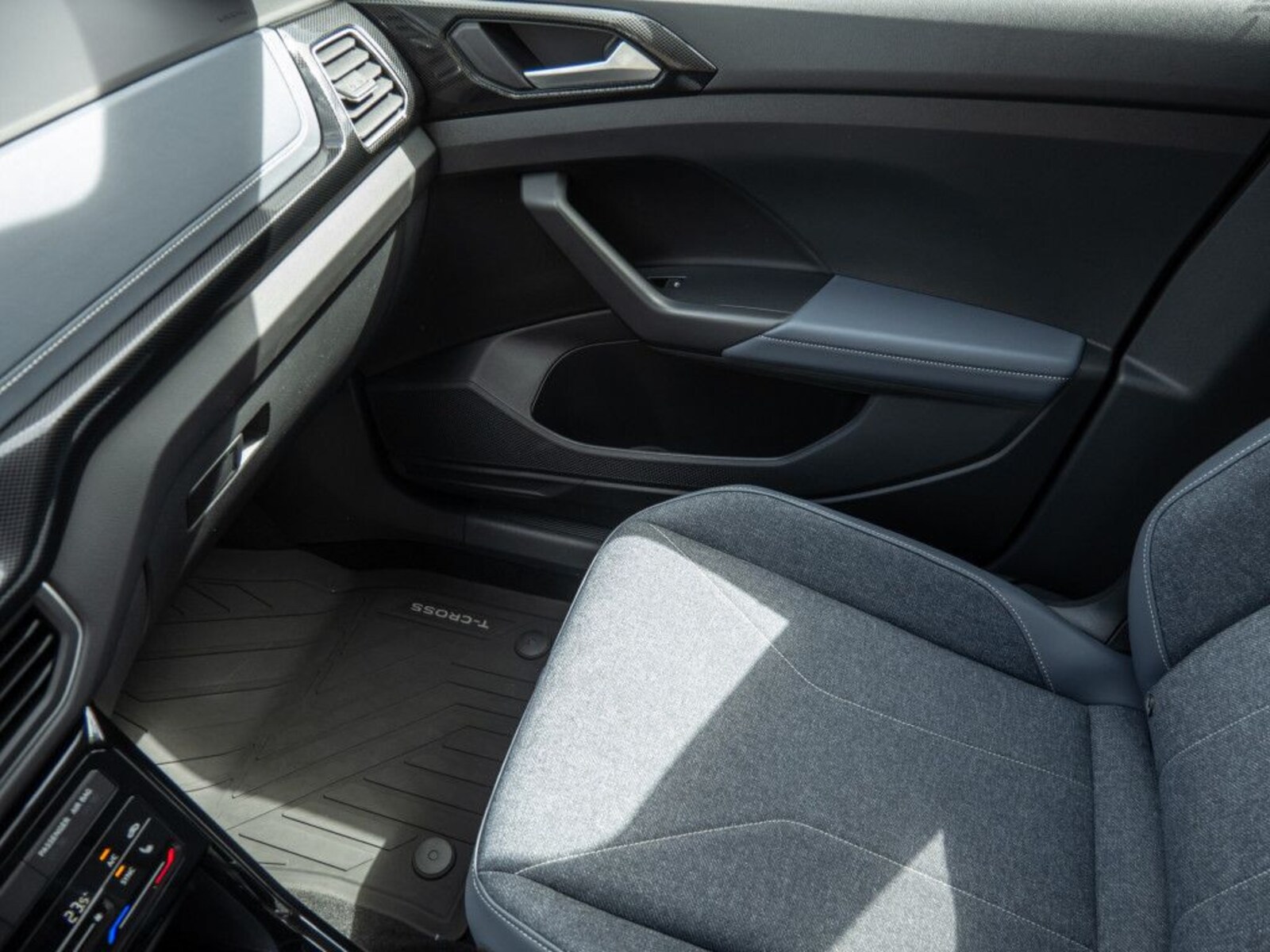 Volkswagen T-Cross – Bild 13