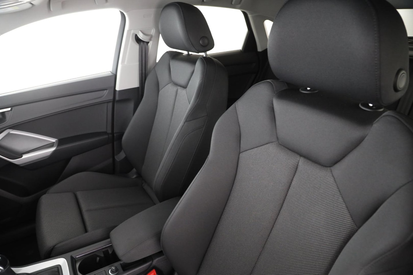 Bild über Audi Q3 Sportback S line 35 TFSI S tronic - für weitere Informationen kontaktieren Sie den Audi Partner
