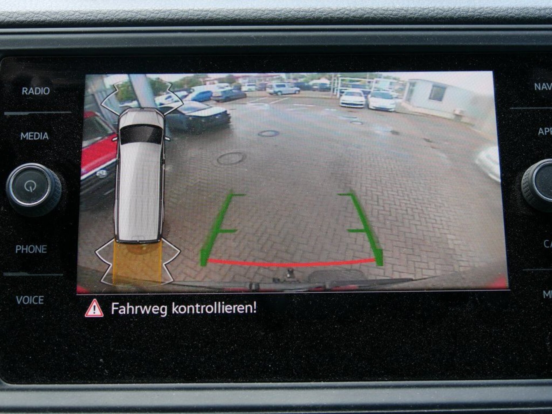 Volkswagen Crafter Kasten mittlerer Radstand