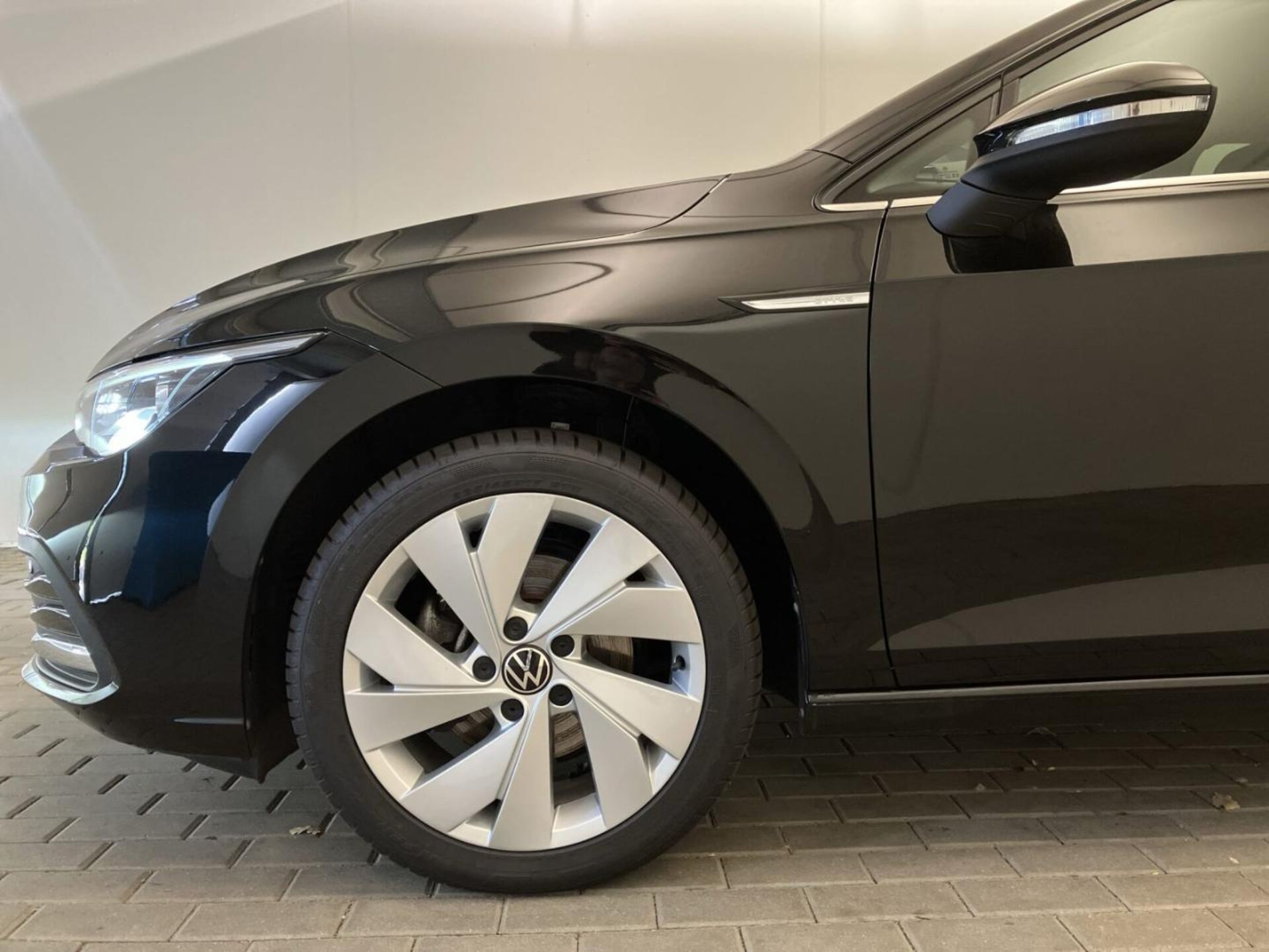 Volkswagen Golf Style