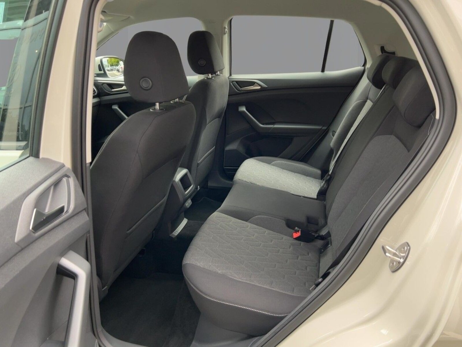 Volkswagen T-Cross – Bild 9