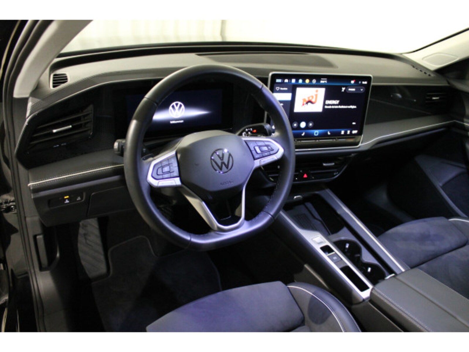 Volkswagen Passat – Bild 12