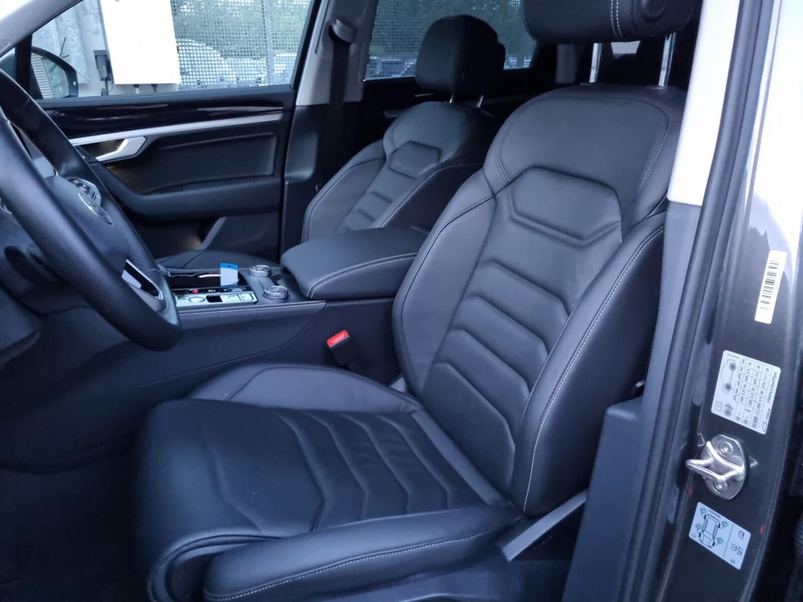 Volkswagen Touareg – Bild 11