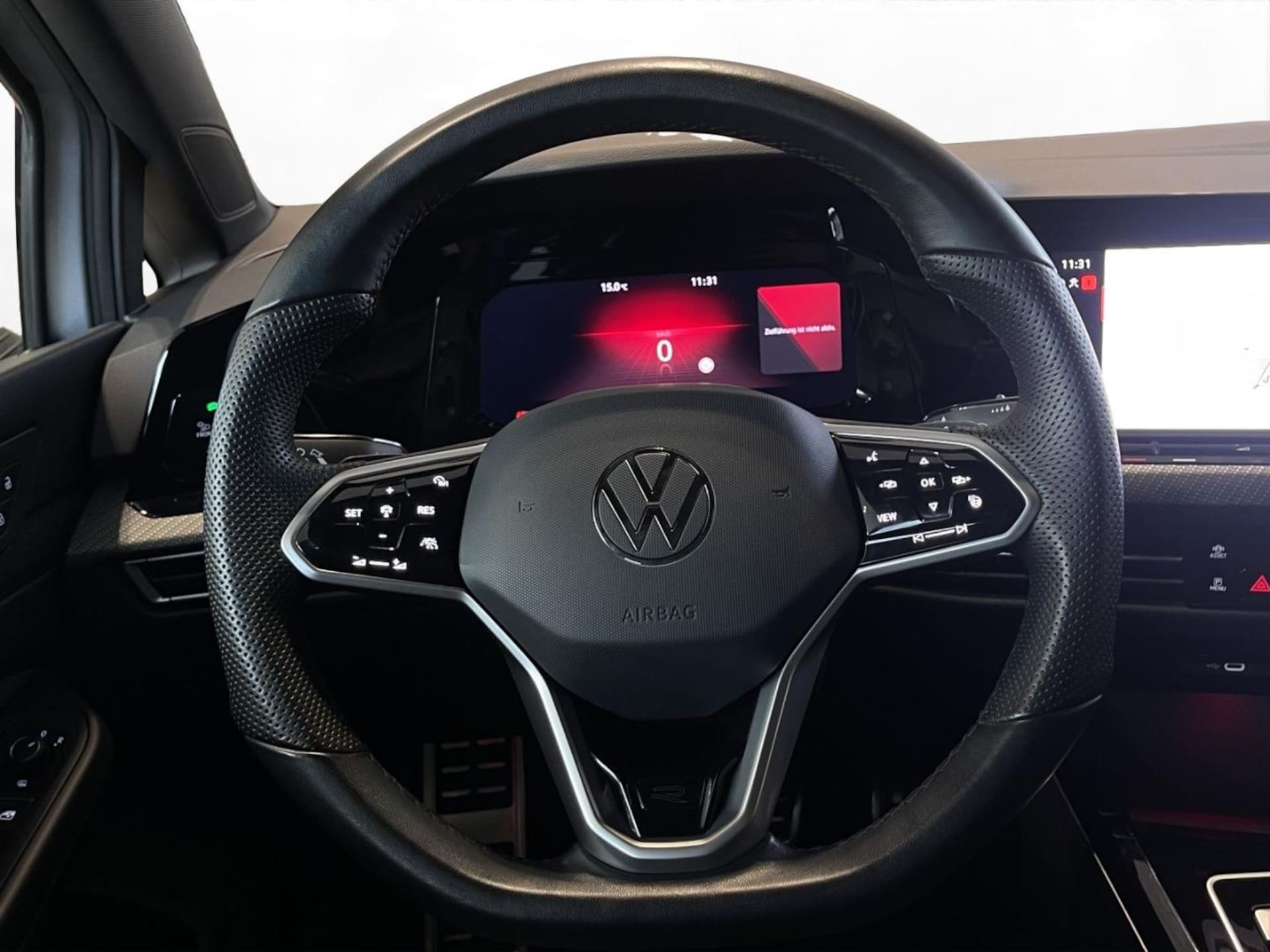 Volkswagen Golf R-Line