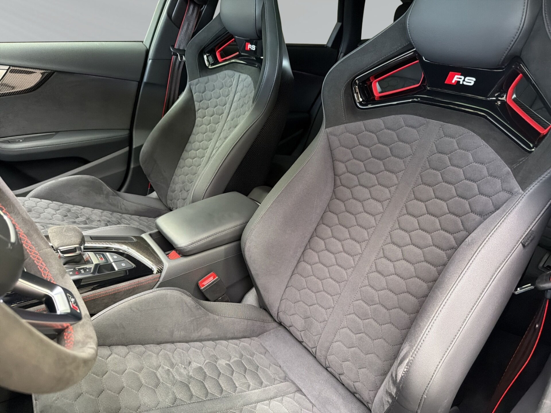 Audi RS 4 Avant