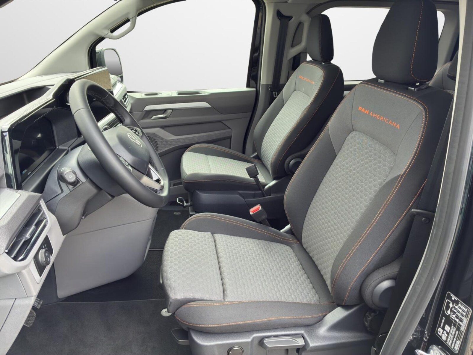 Volkswagen Caravelle – Bild 8