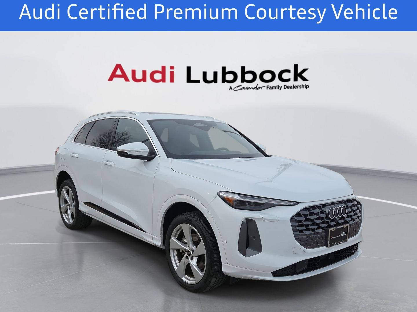 2025 Audi Q5 Premium Plus quattro's photo