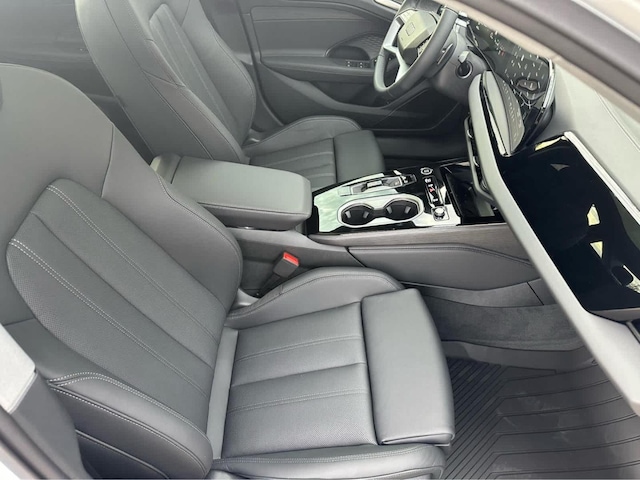 2026 Audi A6 Premium Plus - Photo 9