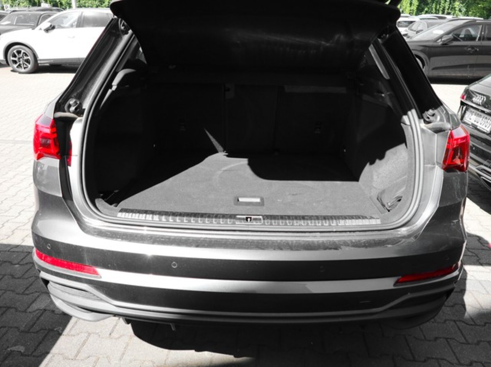 Audi Q3 – Bild 12