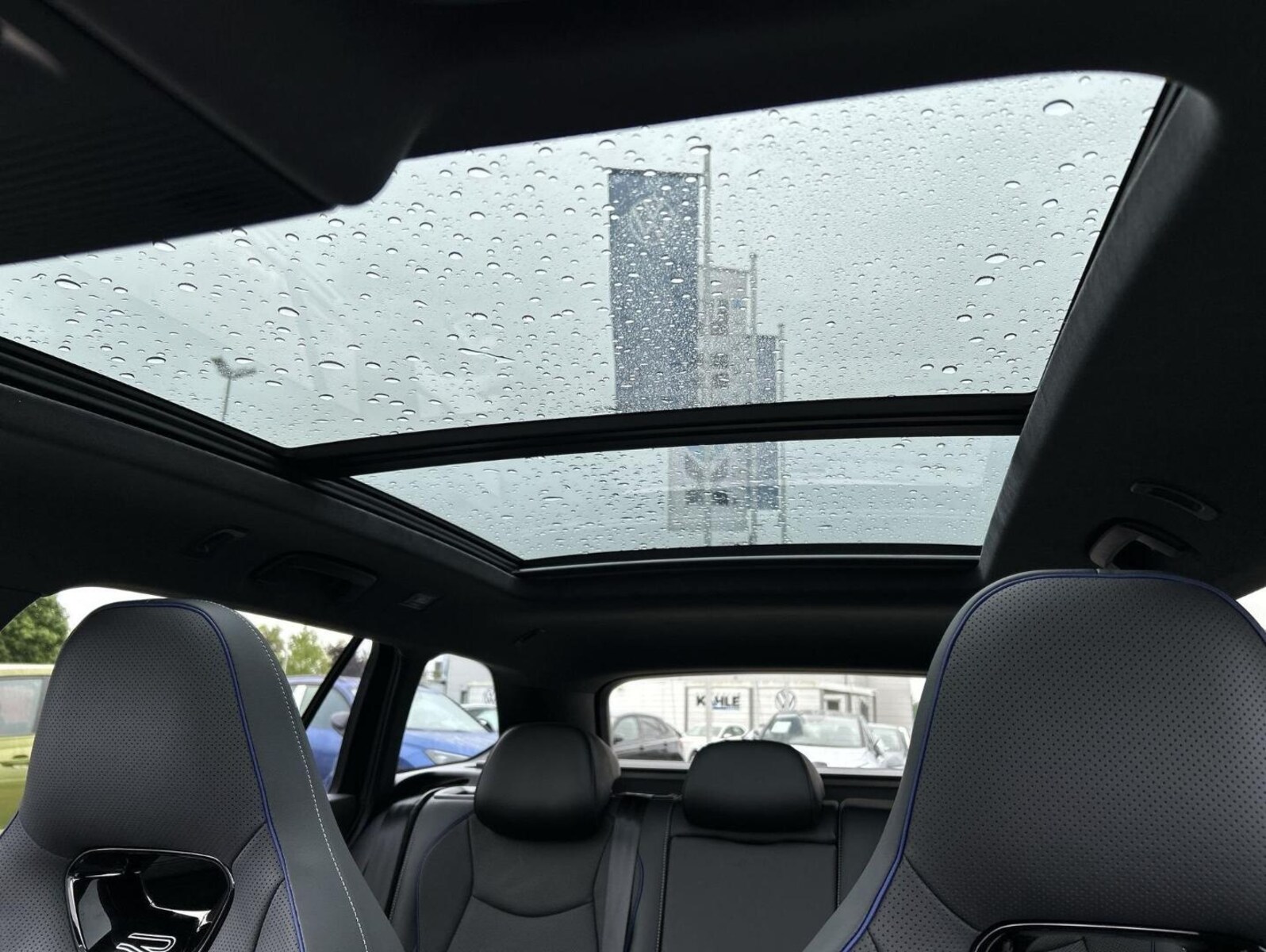 Volkswagen Passat – Bild 17