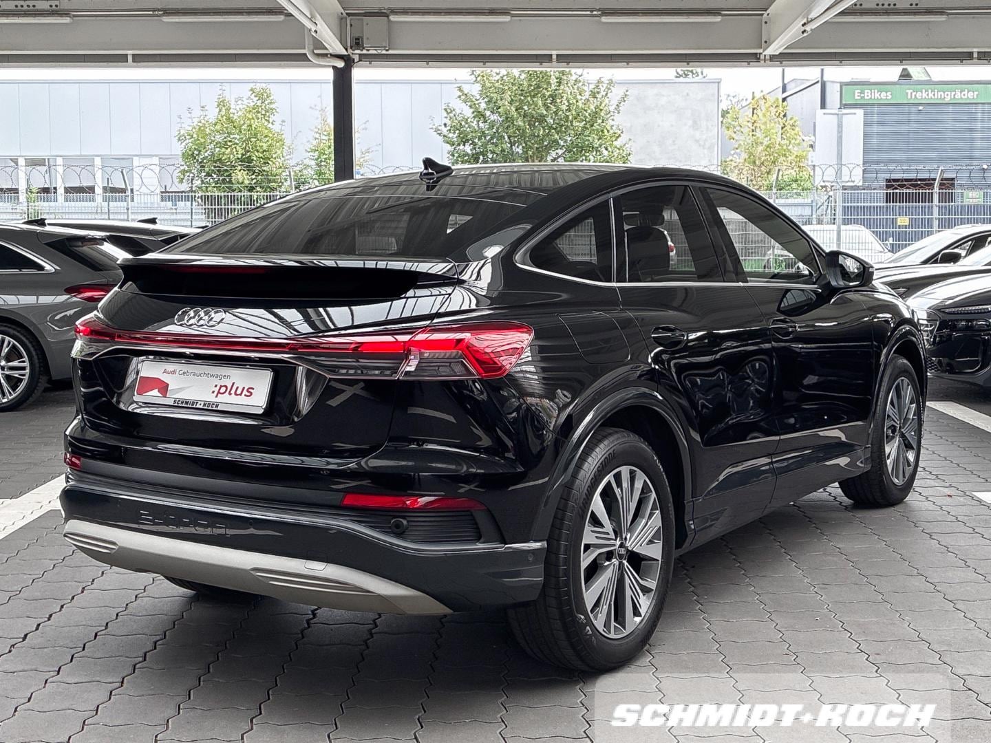 Bild über Audi Q4 Sportback e-tron 40 e-tron - für weitere Informationen kontaktieren Sie den Audi Partner