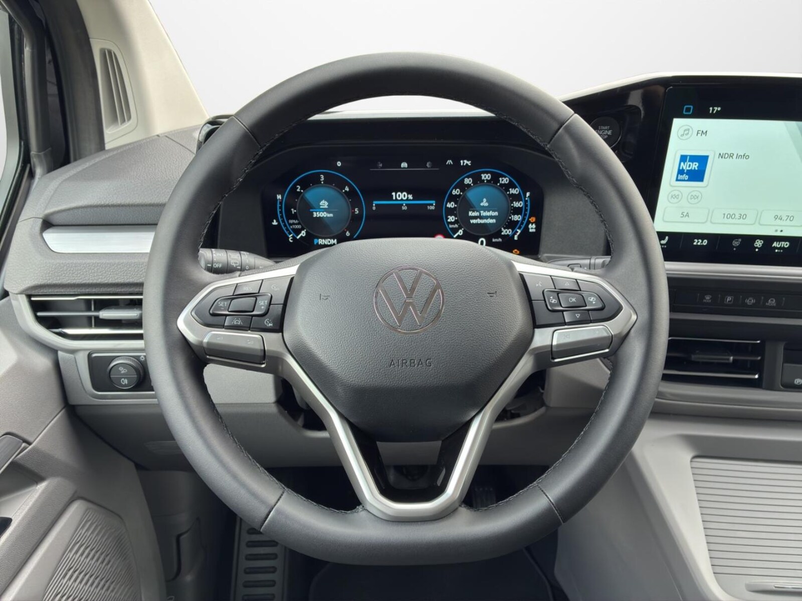 Volkswagen Caravelle – Bild 11