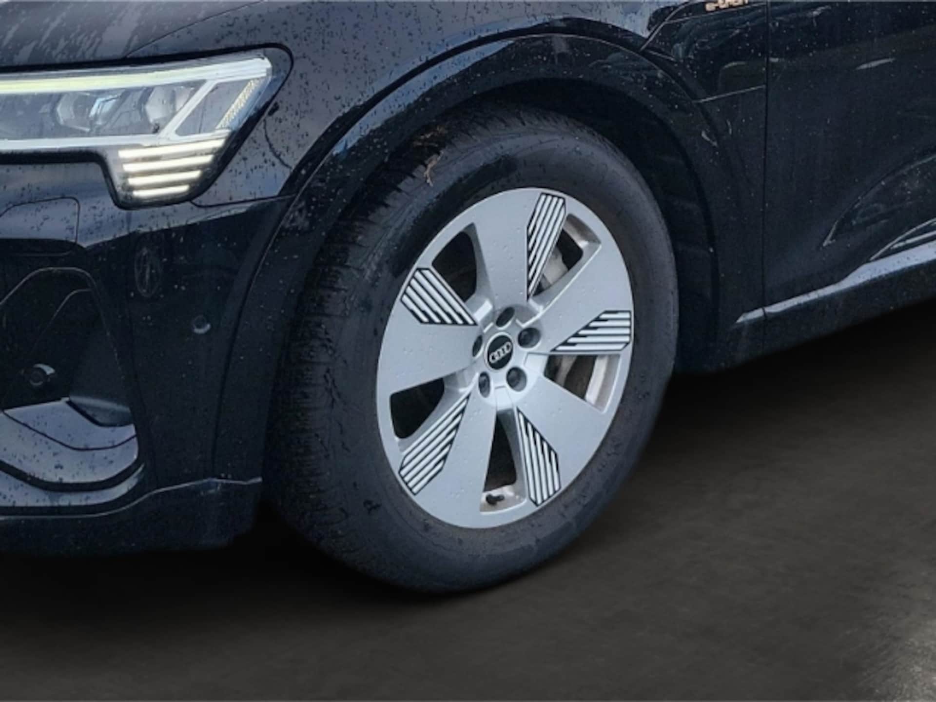 Audi e-tron Sportback S line
