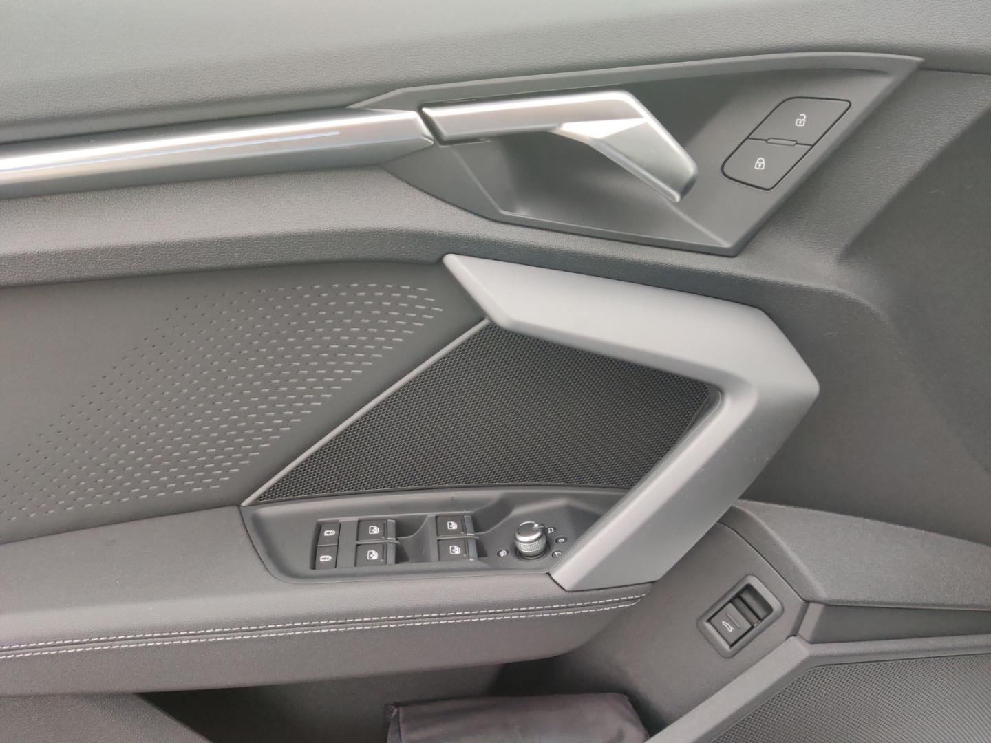 Image about Audi A3 Sportback S line 35 TDI S tronic