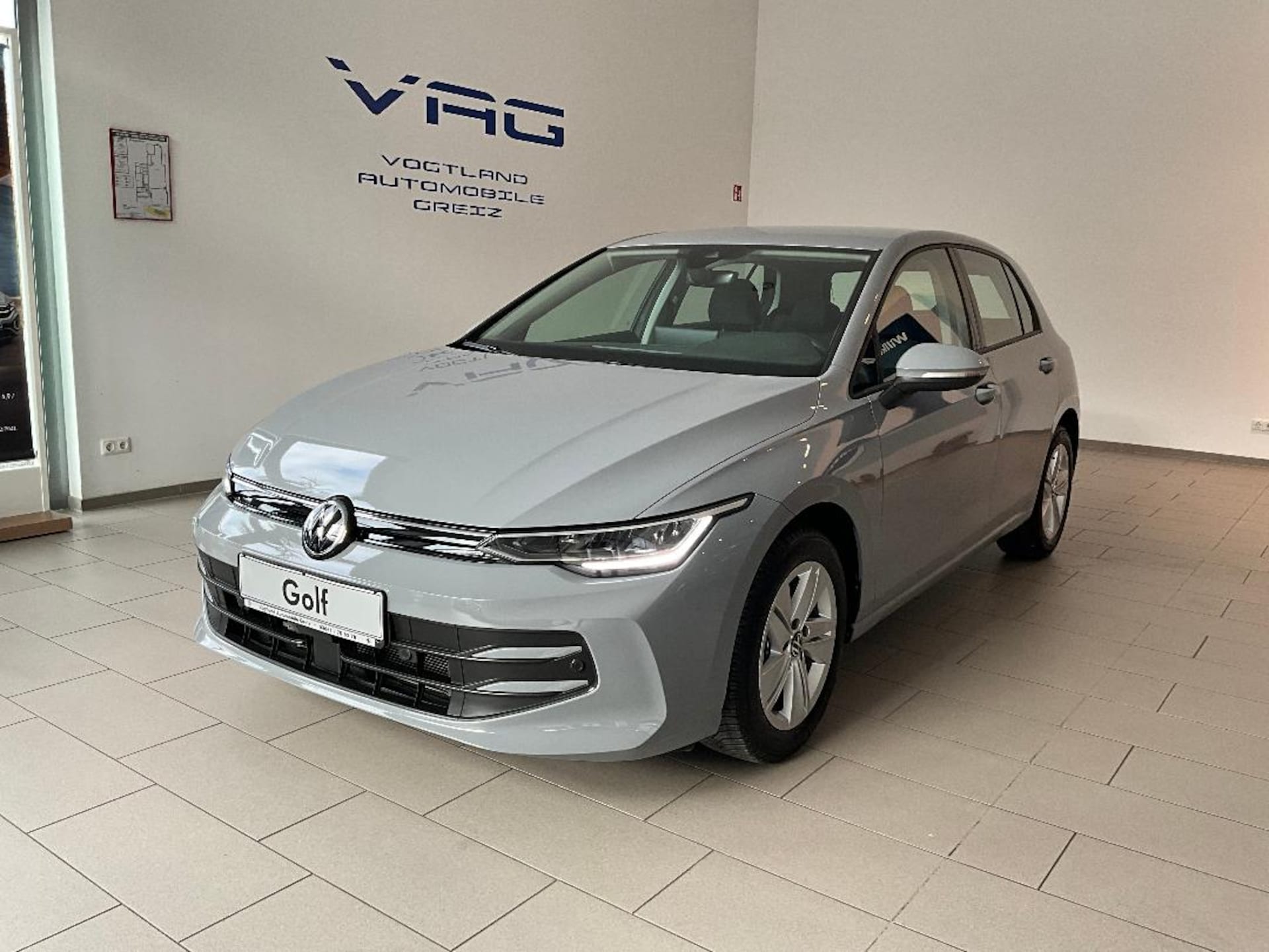 Volkswagen Golf Life