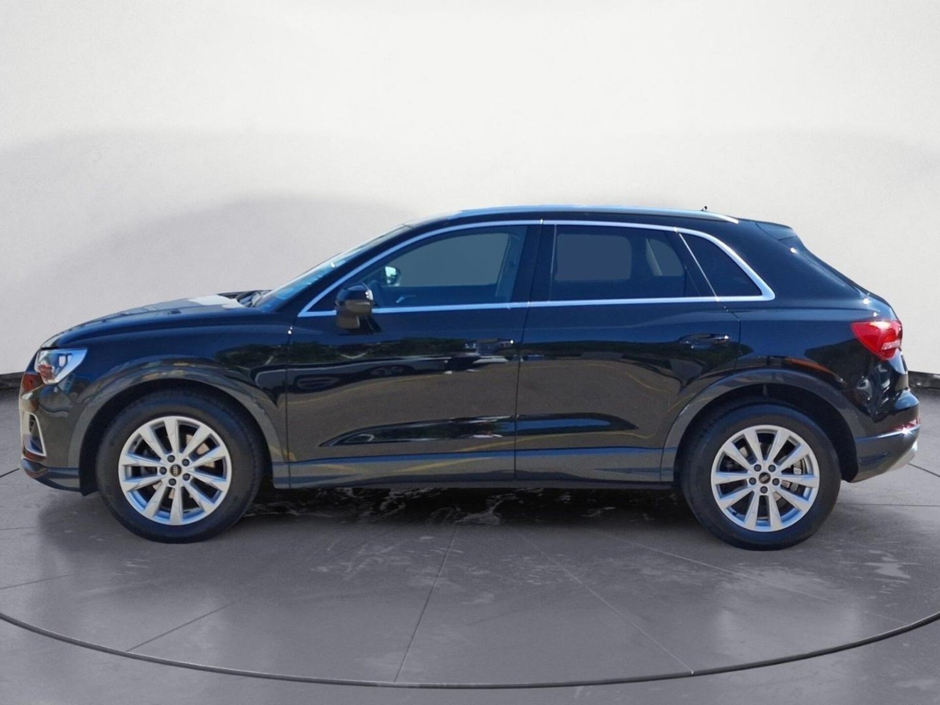Audi Q3 SUV advanced