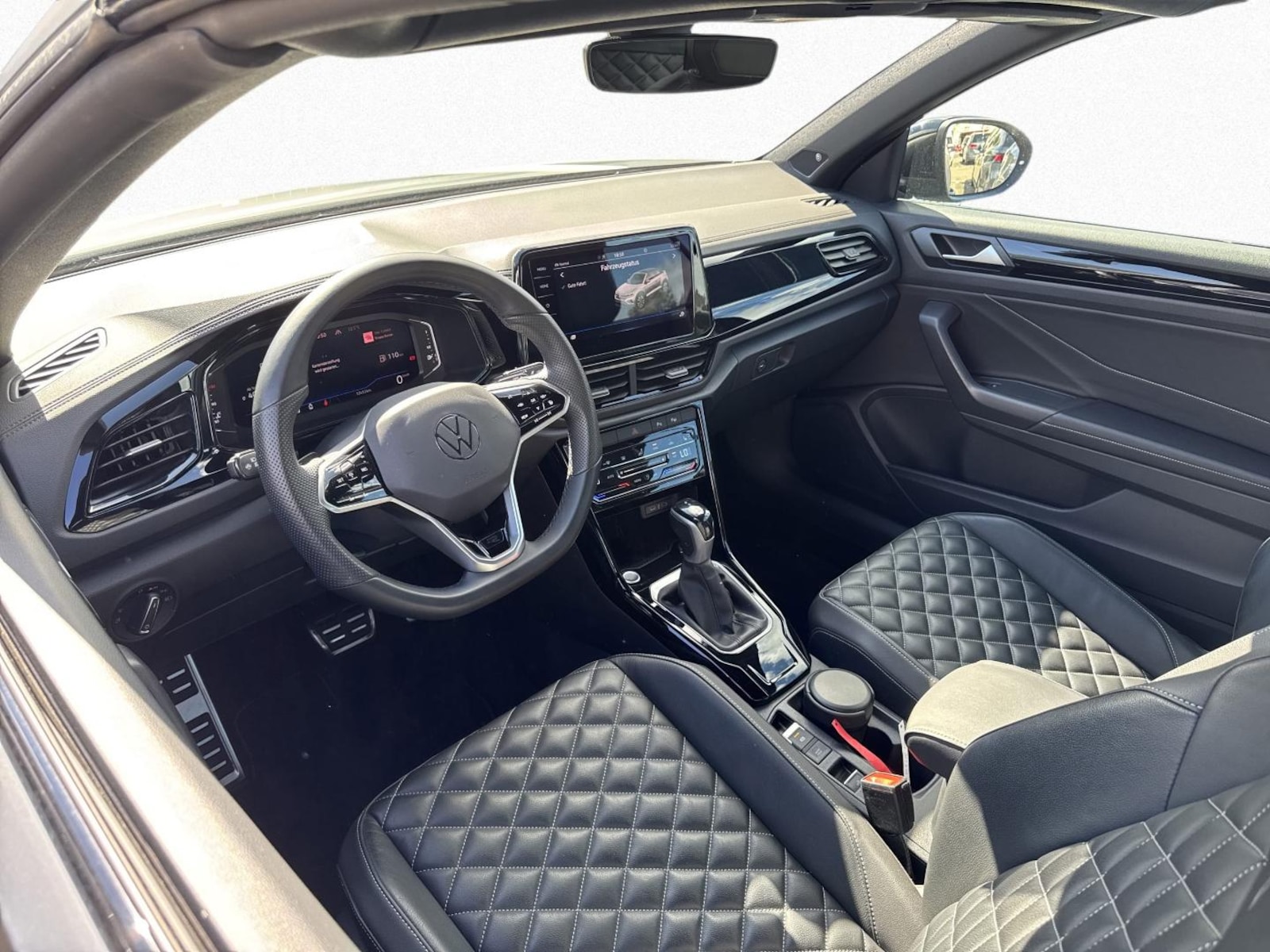 Volkswagen T-Roc Cabriolet – Bild 8