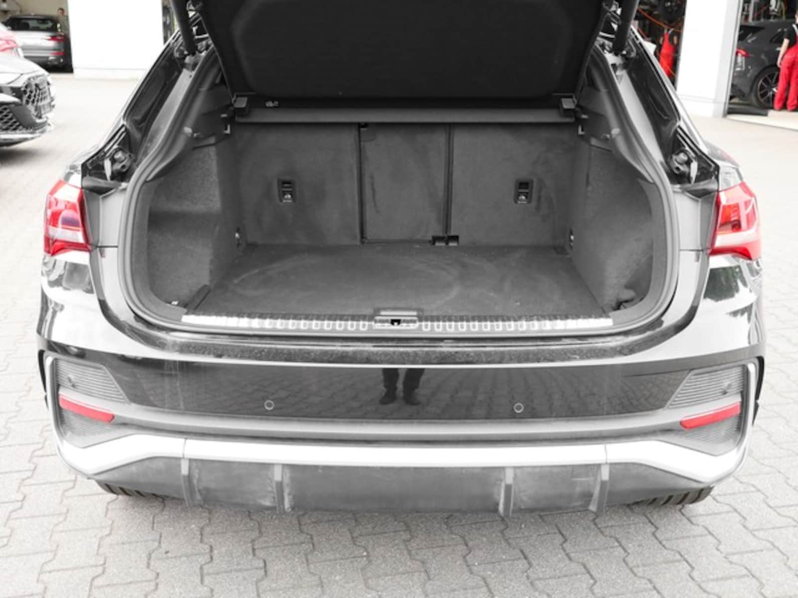 Audi Q3 Sportback – Bild 12