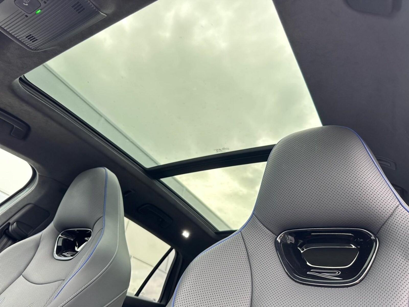 Volkswagen Passat – Bild 22