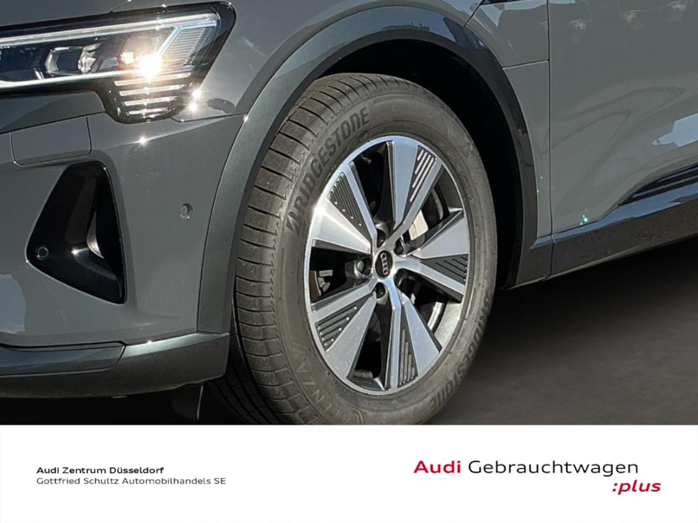 Bild über Audi Q8 e-tron advanced 50 e-tron quattro - für weitere Informationen kontaktieren Sie den Audi Partner