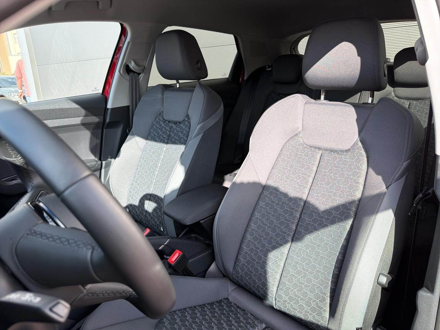 Bild über Audi A1 Sportback advanced 30 TFSI Schaltgetriebe - für weitere Informationen kontaktieren Sie den Audi Partner