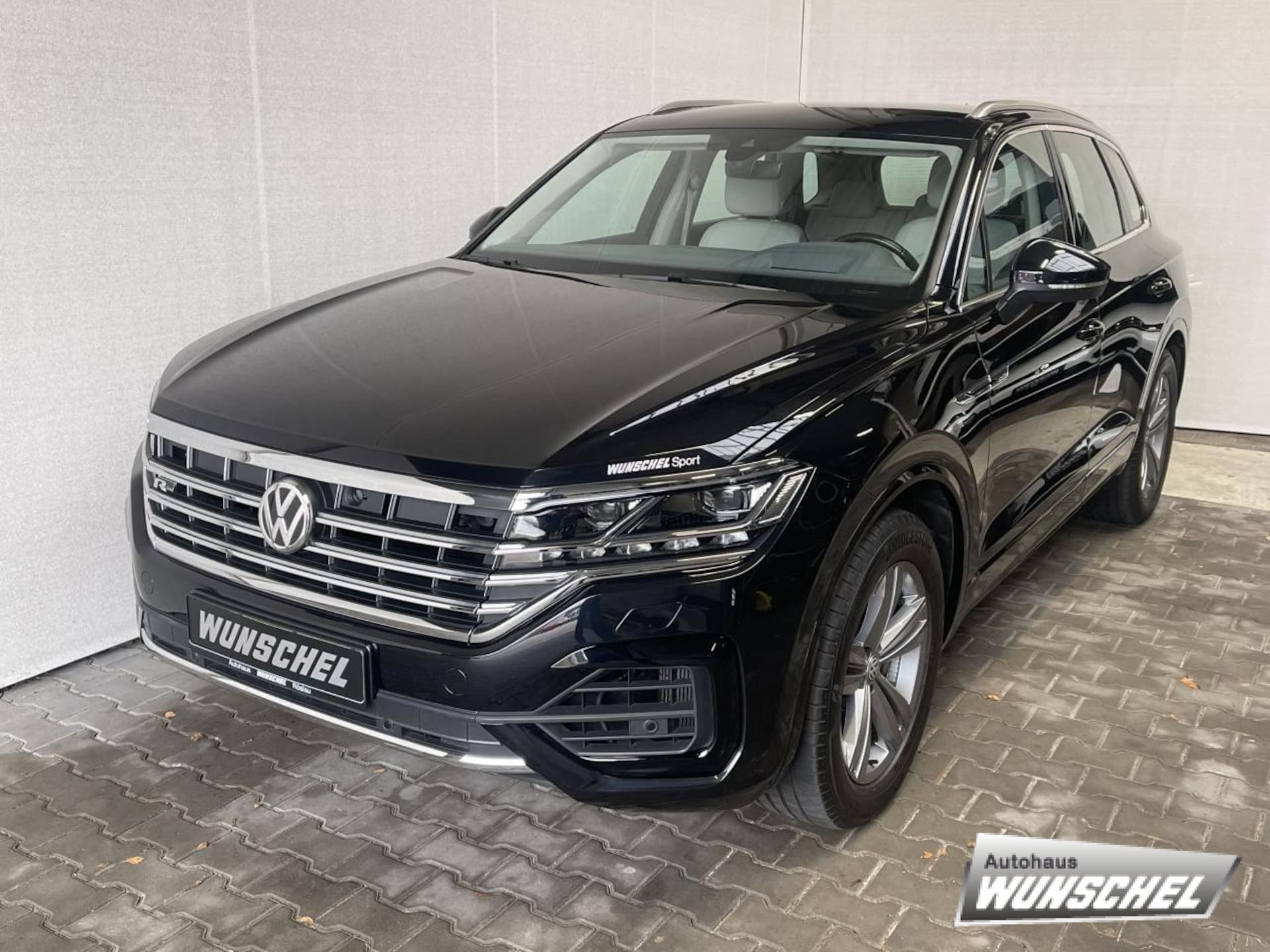 Volkswagen Touareg Basis-Modell