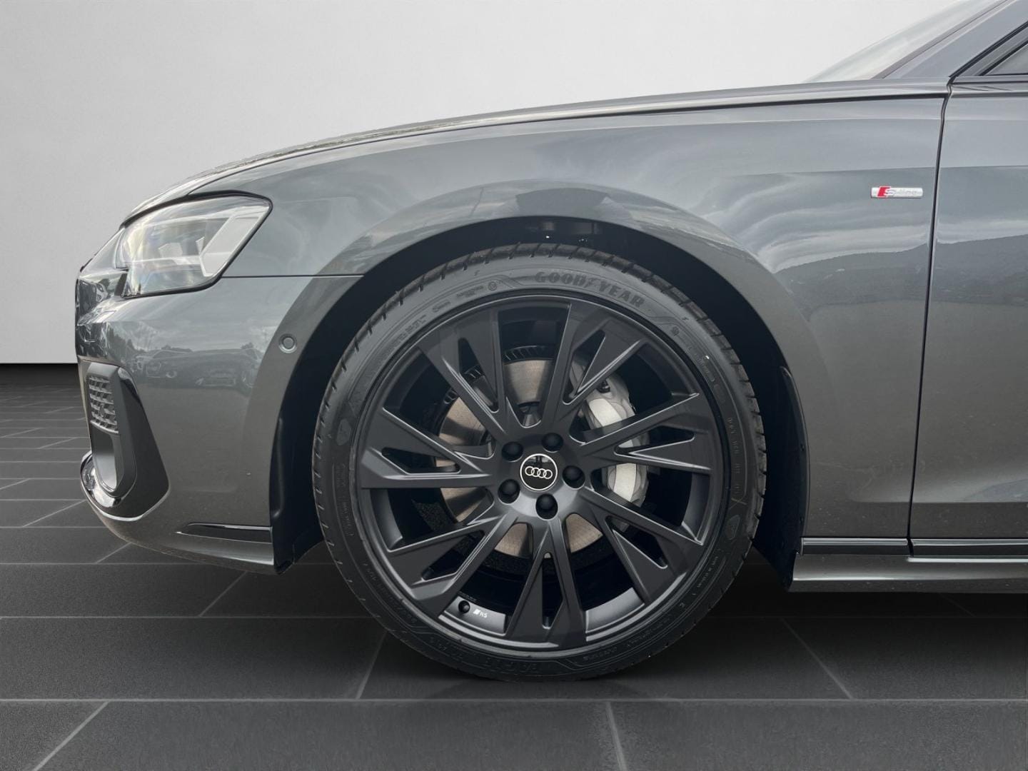 Bild über Audi A8 50 TDI quattro tiptronic - für weitere Informationen kontaktieren Sie den Audi Partner