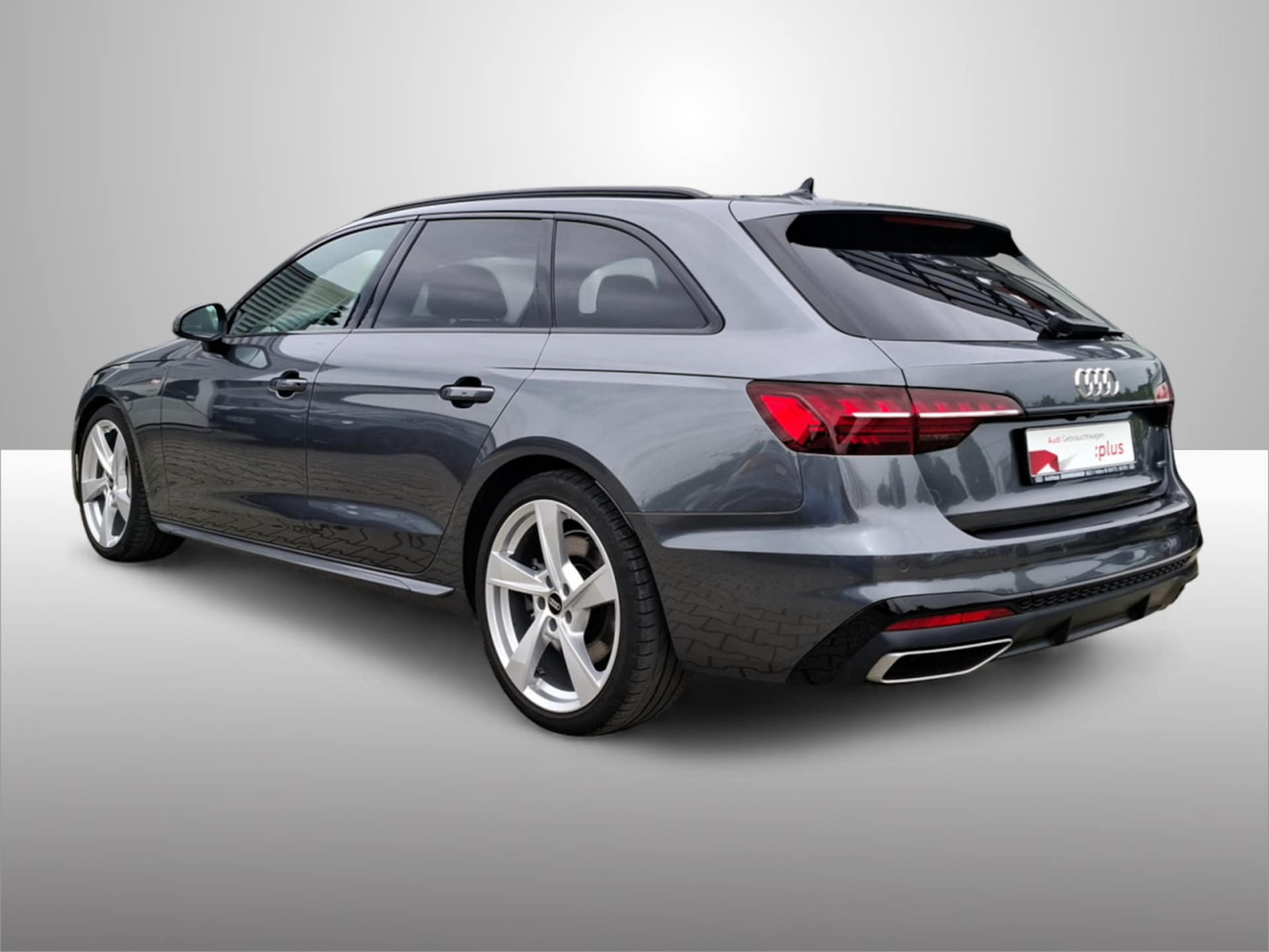 Audi A4 Avant S line